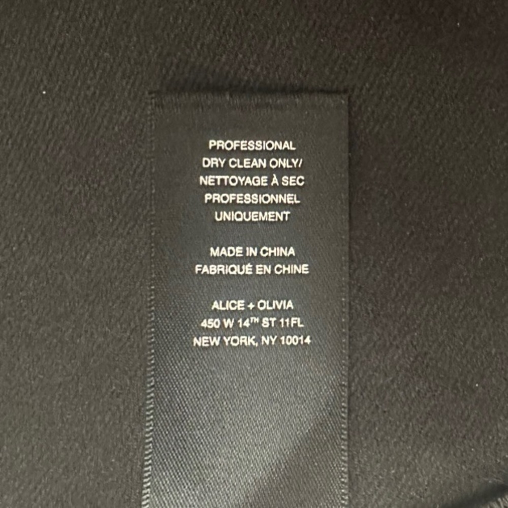 Alice + Olivia ~ Women’s 3/4-Sleeve Black Bodycon Shift Dress ~ Size 0 - Picture 11 of 12